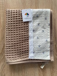 Вафельное полотенце бежевое для лица 50×90 см с кружевом — купить