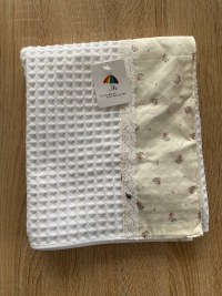 Банное полотенце белое 70×140 см с кружевом — купить