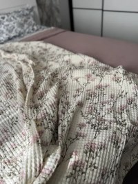 Вафельное покрывало 150x200 см с розовыми цветами, купить